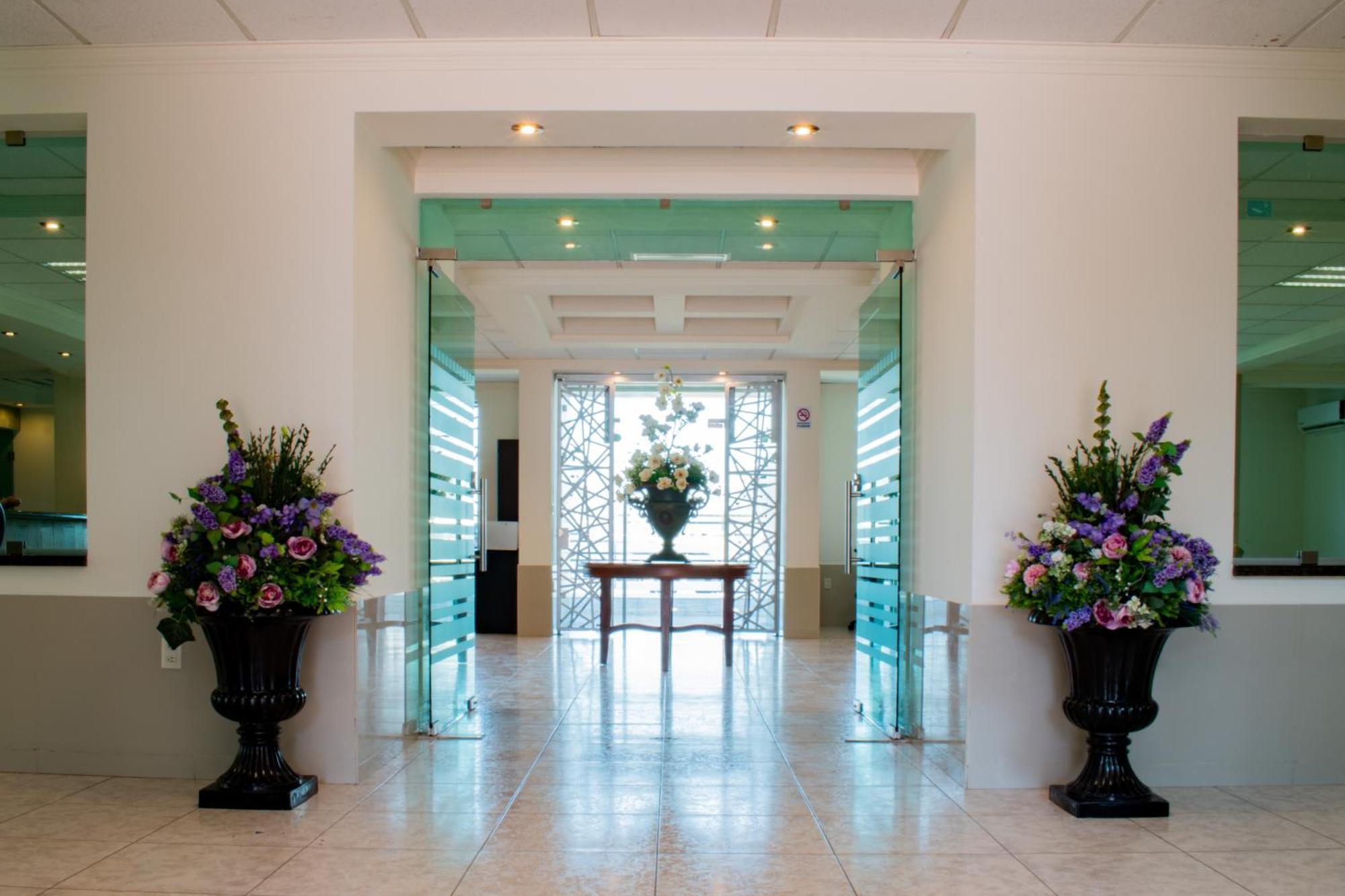 Hotel Aliana Саламанка Екстериор снимка